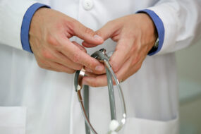 Dr.Azita Hanjani MD Obstetrics & Gynecology